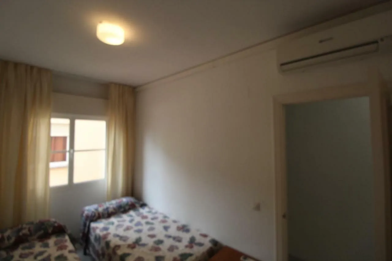 Carihuela Beach Apartment - Plaza Del Remo Torremolinos