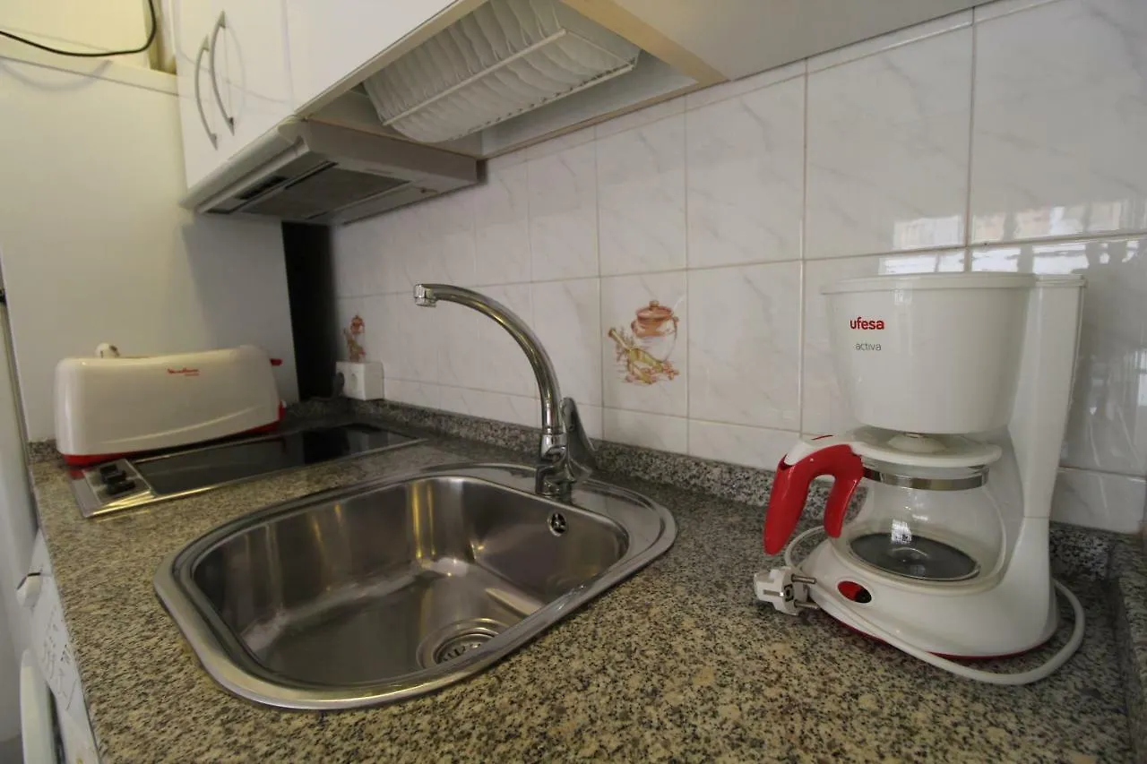 Carihuela Beach Apartment - Plaza Del Remo Torremolinos Španělsko